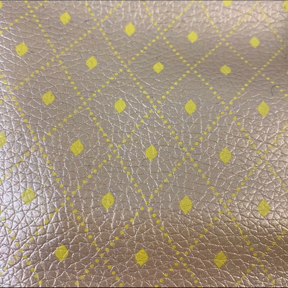 PINEAPPLE BAG NWT - Picture 4 of 5